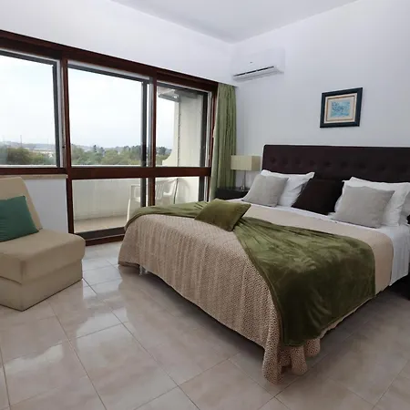 Front Line Bay Apartment Alvor